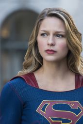 SUPERGIRL Season 2 Photos and Posters - Melissa Benoist