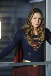 SUPERGIRL Season 2 Photos and Posters - Melissa Benoist