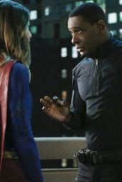 SUPERGIRL Season 2 Photos and Posters - Melissa Benoist