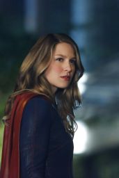 SUPERGIRL Season 2 Photos and Posters - Melissa Benoist