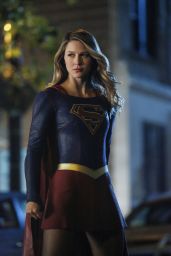 SUPERGIRL Season 2 Photos and Posters - Melissa Benoist