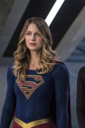 SUPERGIRL Season 2 Photos and Posters - Melissa Benoist