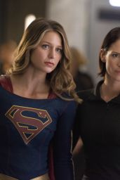 SUPERGIRL Season 2 Photos and Posters - Melissa Benoist