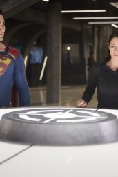 SUPERGIRL Season 2 Photos and Posters - Melissa Benoist