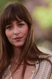Dakota Johnson