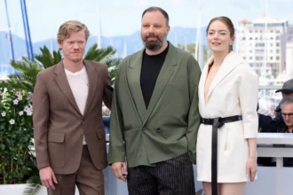 Emma Stone, Yorgos Lanthimos and Jesse Plemons