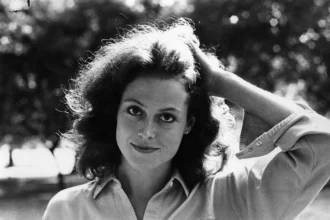 Sigourney Weaver