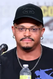 Beau DeMayo