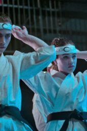 Cobra Kai S E : Skeletons Mary Mouser Peyton List
