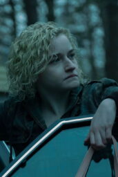 Julia Garner