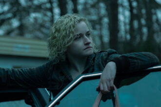 Julia Garner
