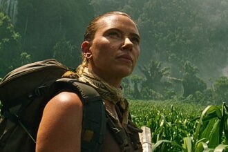 scarlett johansson in jurassic world rebirth