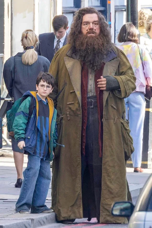 HARRY POTTER TV Series Set Photo