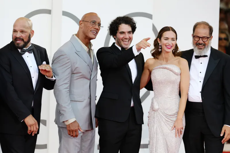 Dwayne Johnson's Smashing Venice Triumph: A Fighter's Heart Laid Bare 3 Dwayne Johnson Venice