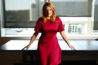 Elisabeth Moss