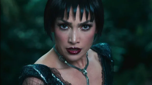 Kiss of the Spider Woman Review: Jennifer Lopez Dazzles in Bill Condon’s Stylized Musical Drama 4 Kiss of the Spider Woman
